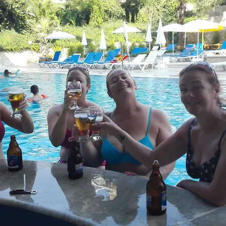 Lägenhetshotell Happy