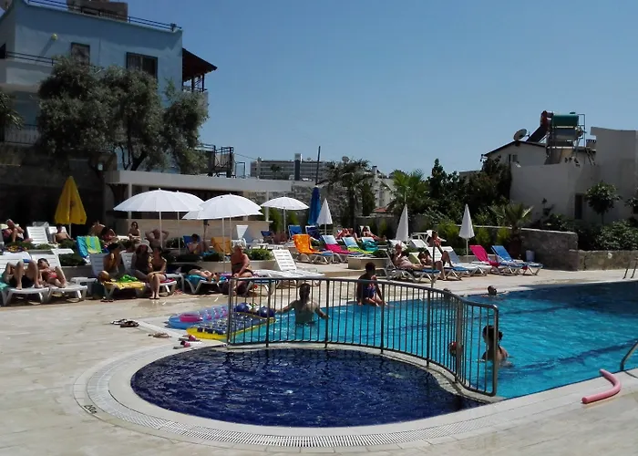 Happy 4* Kusadası
