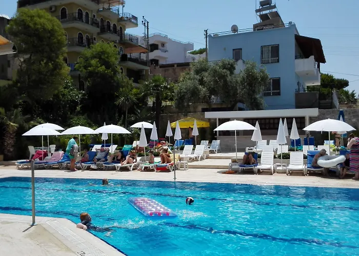 Happy 4* Kusadası