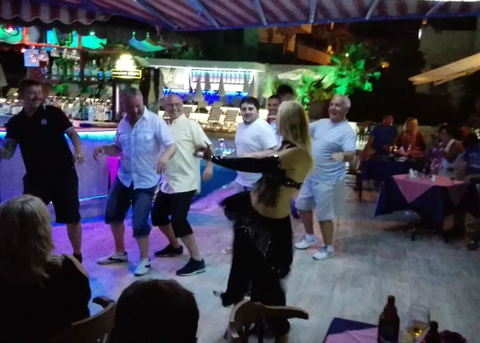 Aparthotel Happy Kusadası