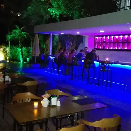 Happy Apartahotel Kusadasi