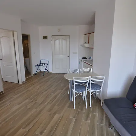 Lejlighedshotel Happy