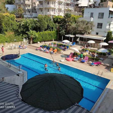 Happy 3* Kusadası