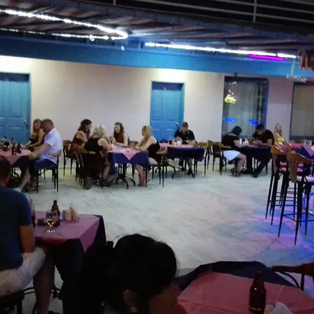 快乐公寓酒店 公寓式酒店 库萨达斯