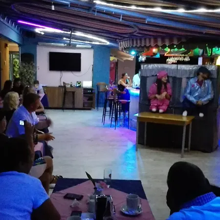 快乐公寓酒店