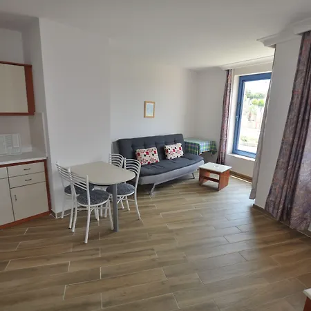 Happy 3* クシャダス