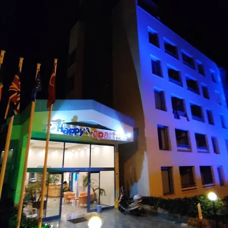 Happy Apartahotel 4*