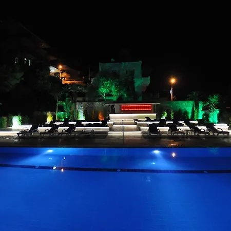 Happy Hotel apartamentowy Kusadası