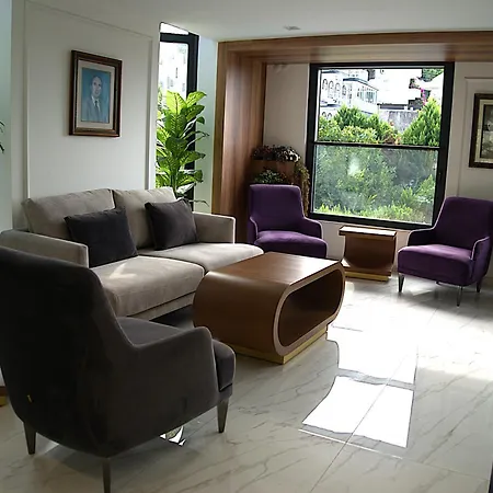 Happy 公寓式酒店 库萨达斯