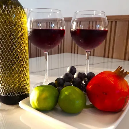 Happy 公寓式酒店 库萨达斯